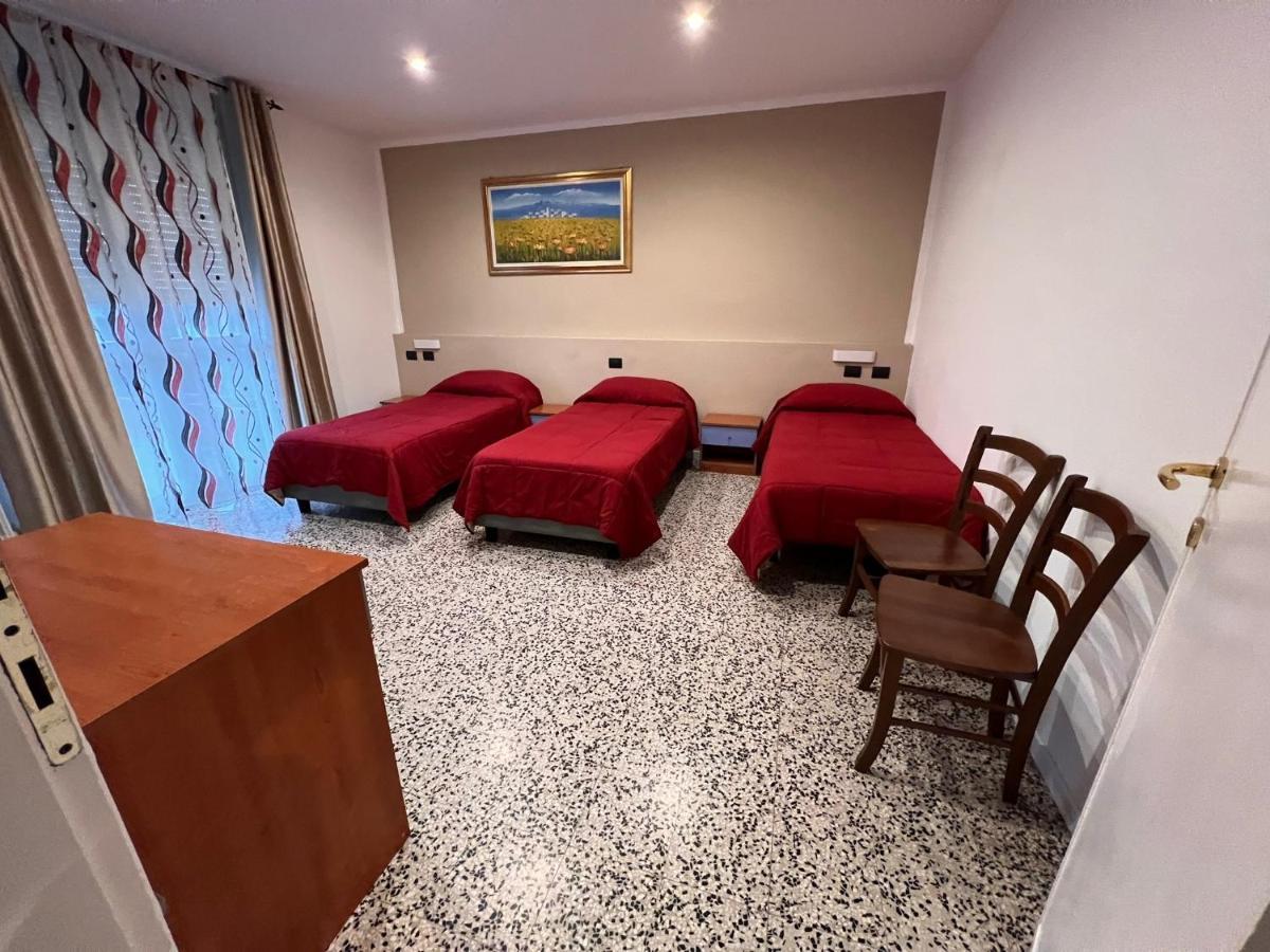 Hotel Saratoga Vigevano Dış mekan fotoğraf